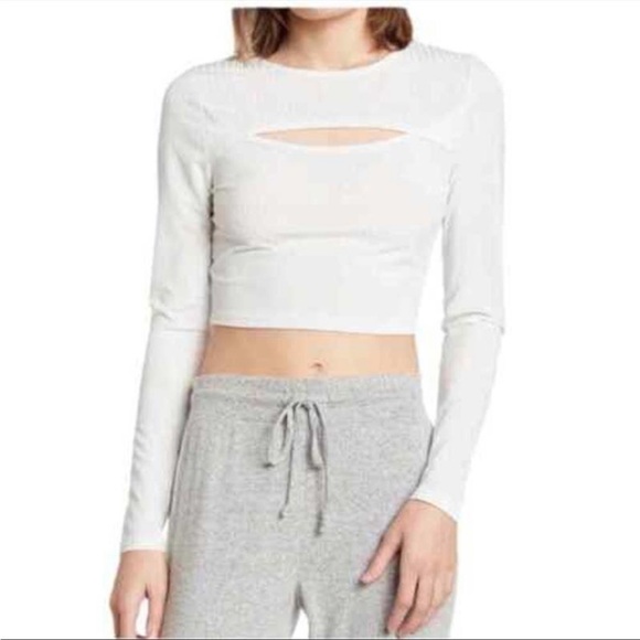 Abound cut out LS top grey fog color. Size medium. NWT - Picture 1 of 5